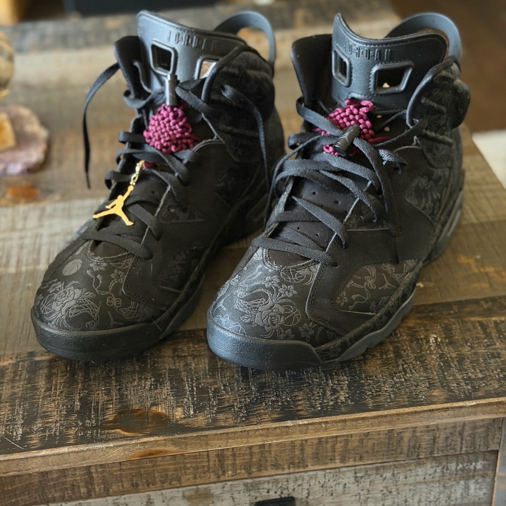 Jordan 6 Retro Triple Black - Picture 4 of 6